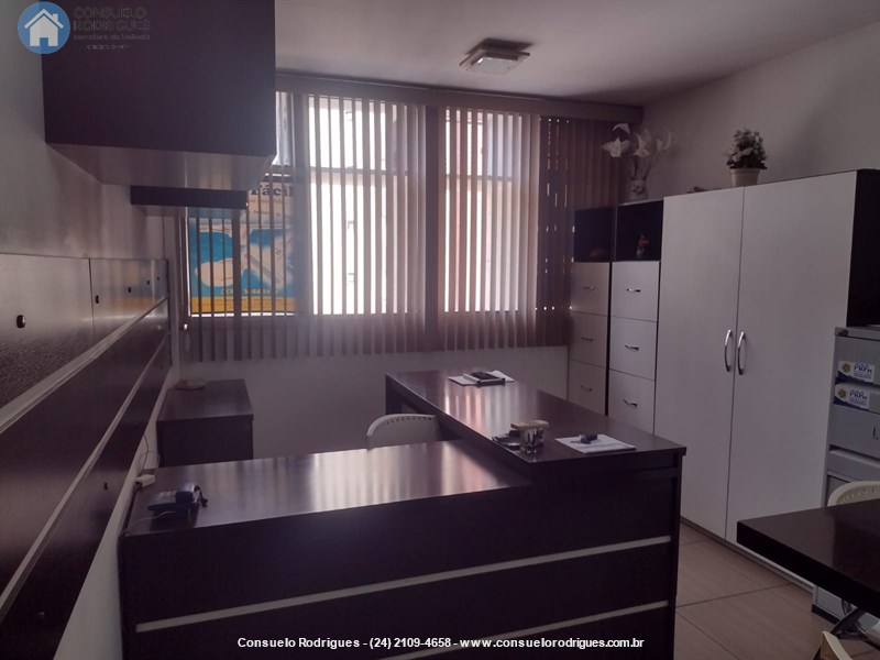 Sala Comercial para Alugar no Centro em Resende