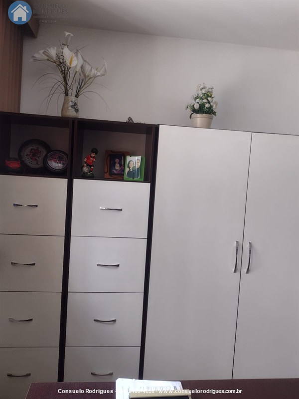 Sala Comercial a Venda no Centro em Resende